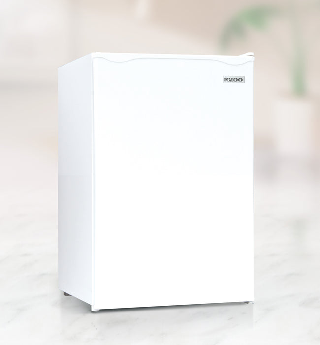 Igloo 2.6 Cu. Ft. Refrigerator w/ Freezer, White