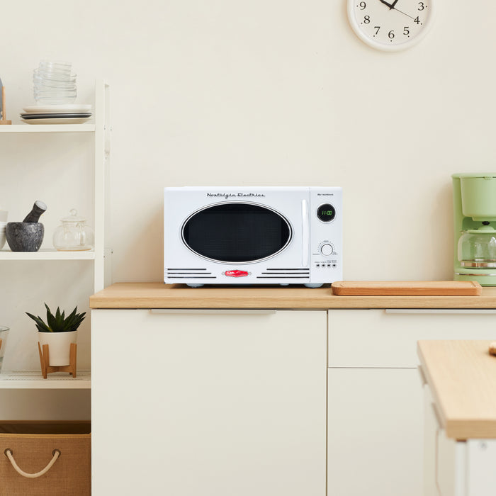 Retro 0.9 Cubic Foot 800-Watt Countertop Microwave Oven - White