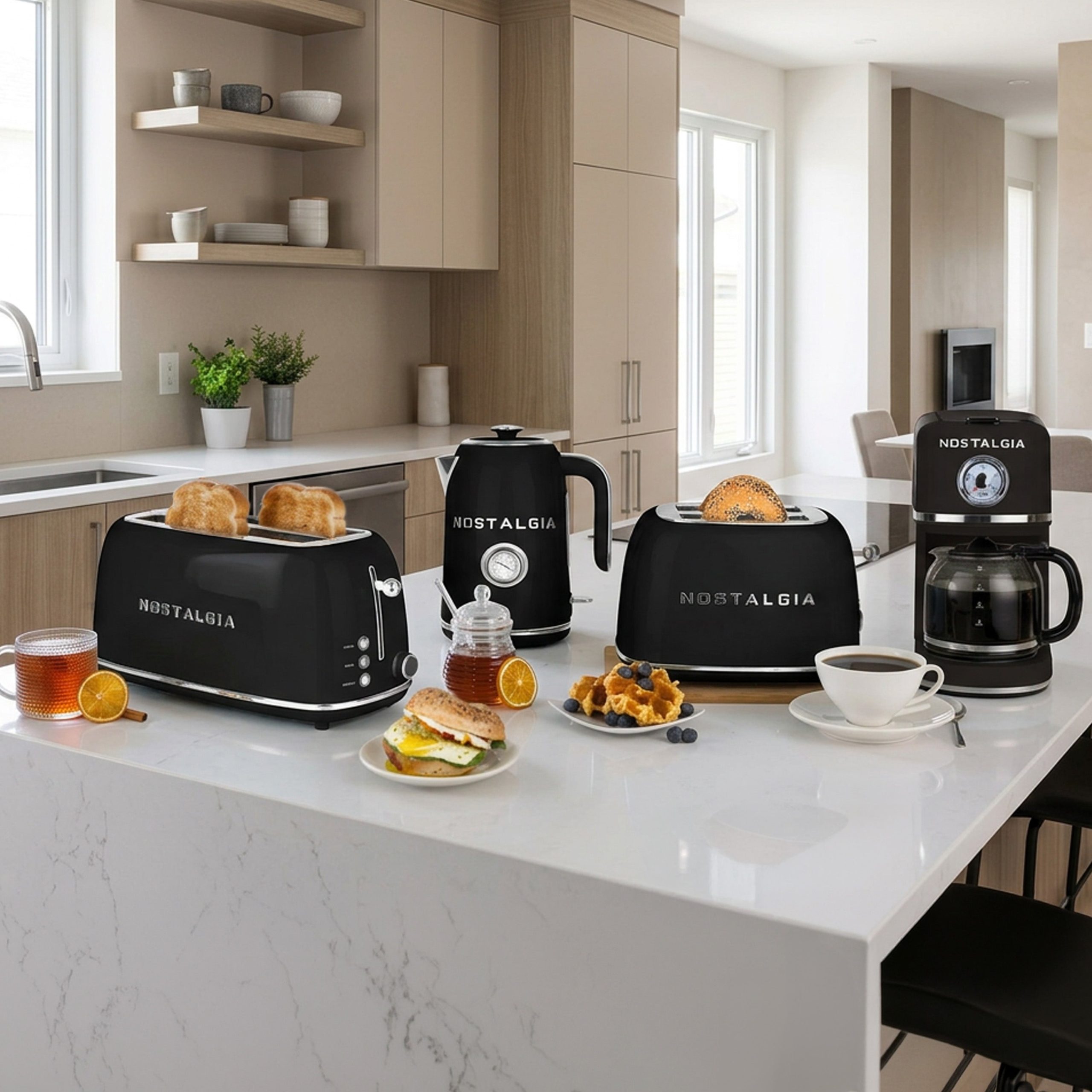 Classic Retro 2-Slice Toaster - Image 13