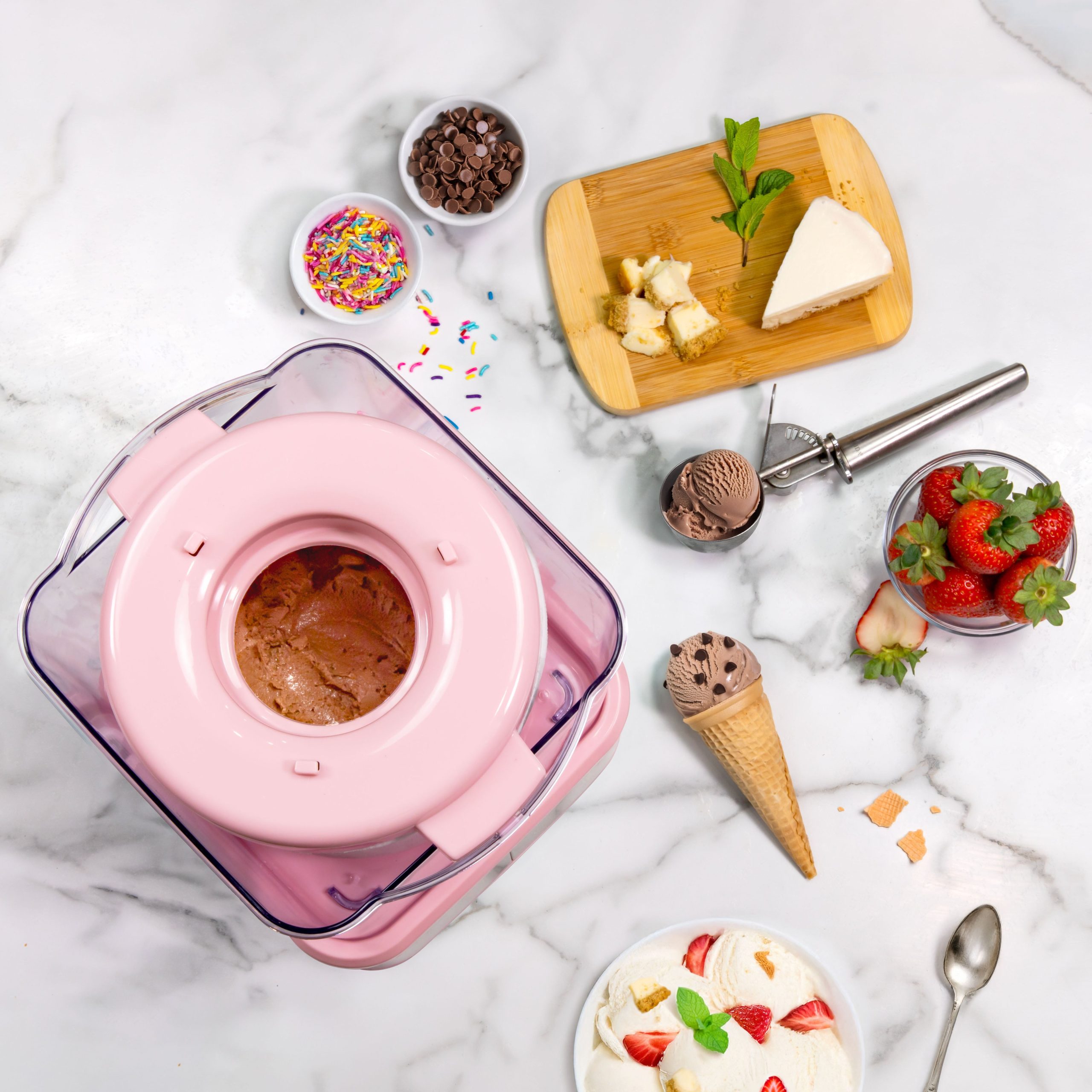 Nostalgia 2 Qt Stainless Steel Ice Cream Maker - Image 6