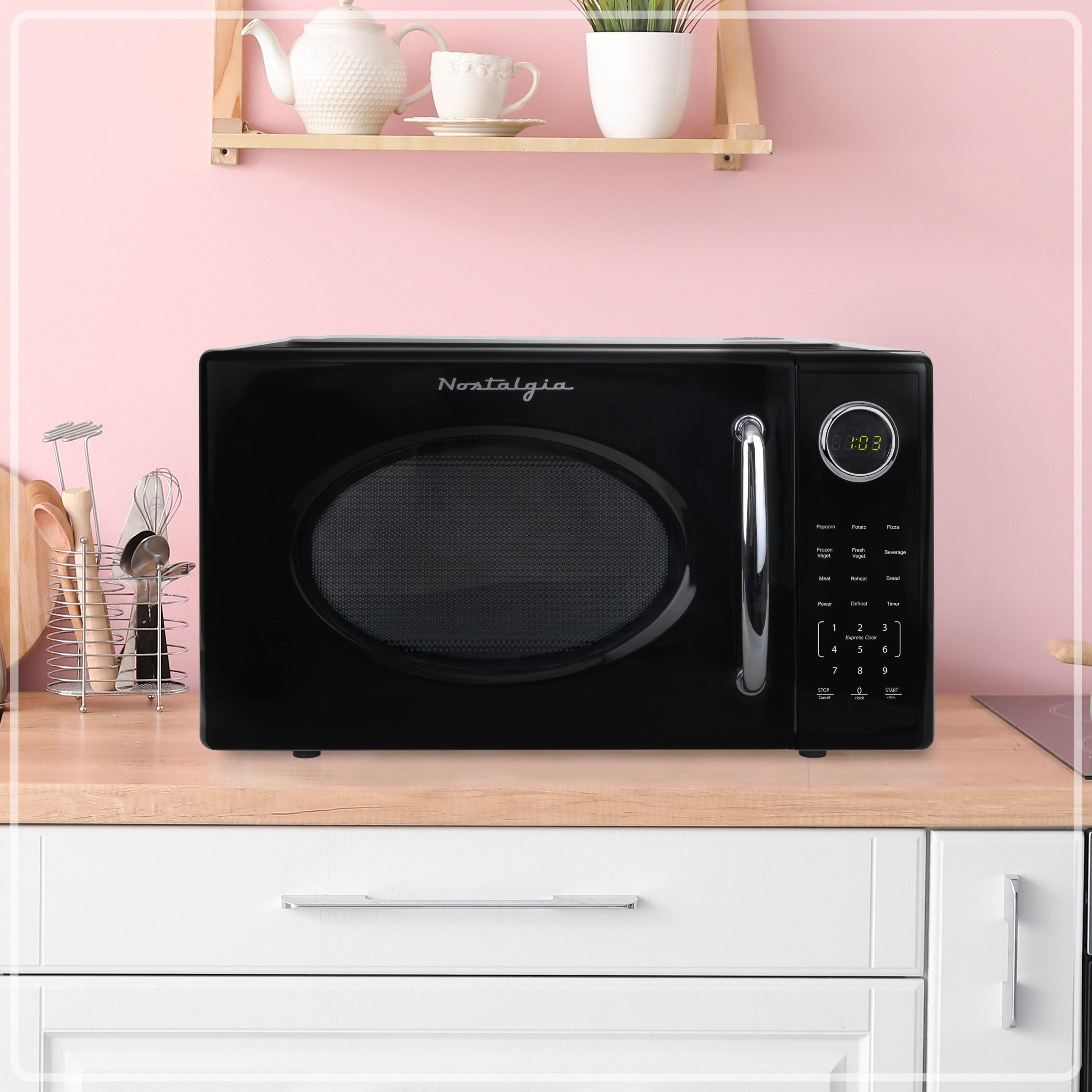 Nostalgia Retro 1.1 Cu Ft Countertop Microwave - Image 6